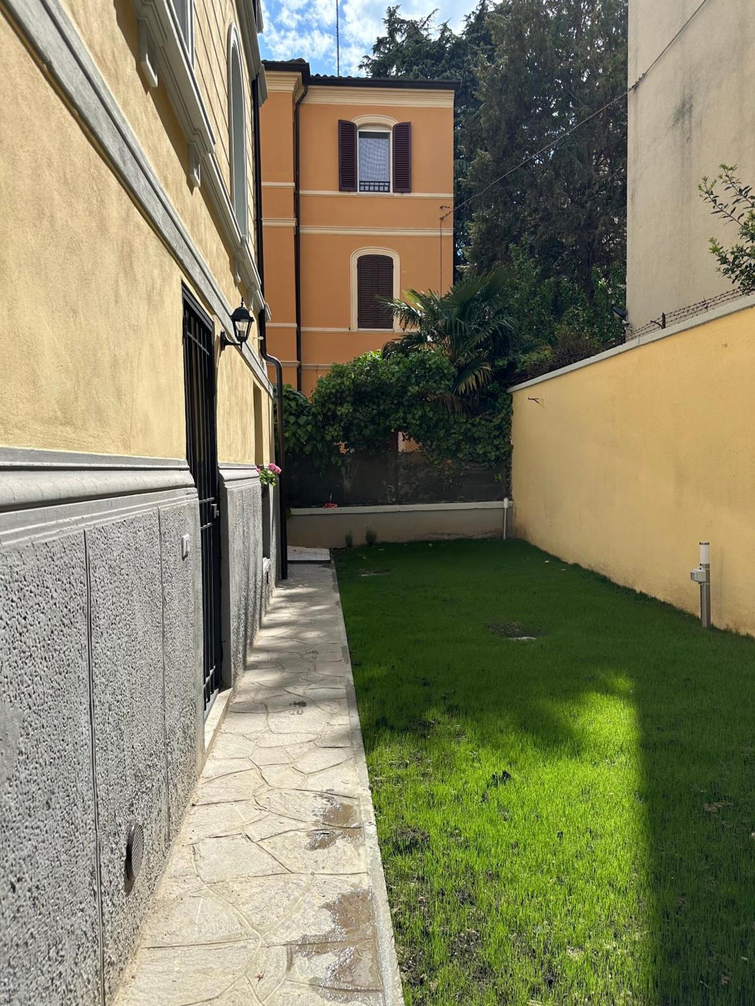 Mono Apartments Aldini Болонья Экстерьер фото